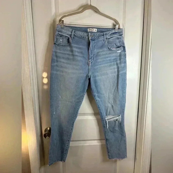 Abercrombie & Fitch Women’s Curve Love Super Skinny Ankle High Rise Jeans - Picture 1 of 6